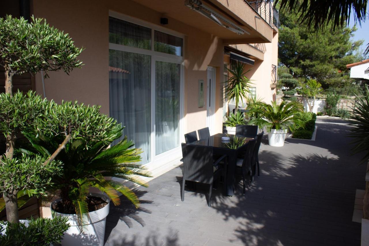 Apartments Villa Jelena Vodice Zewnętrze zdjęcie