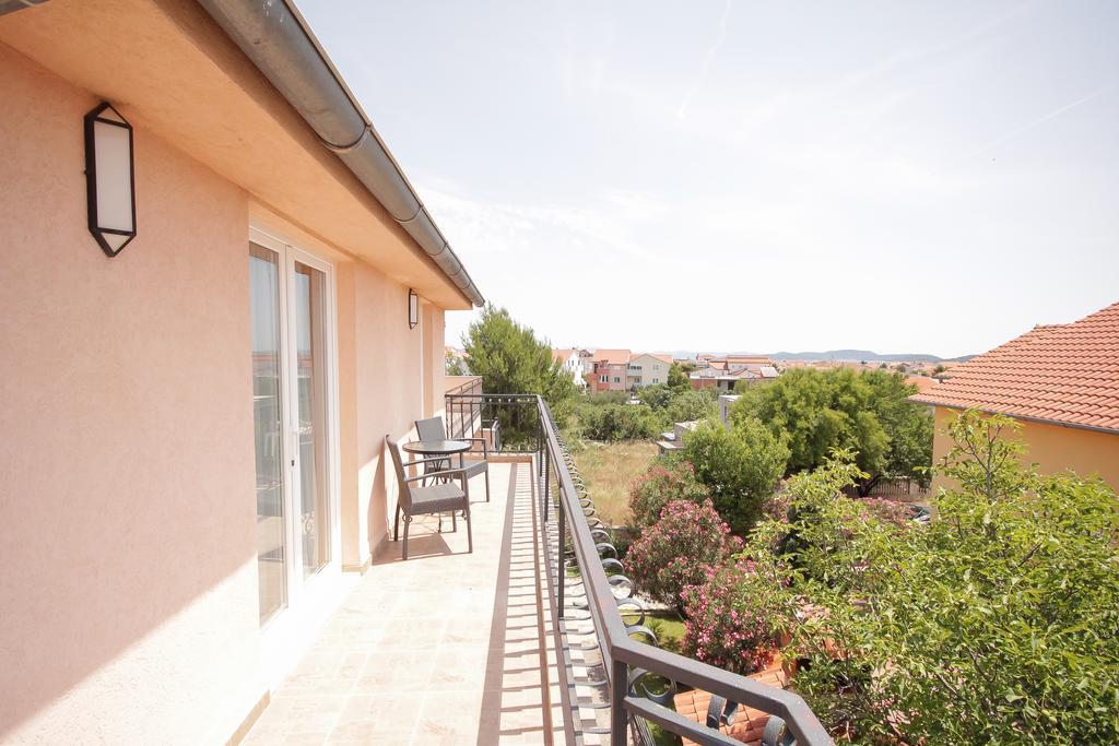 Apartments Villa Jelena Vodice Pokój zdjęcie
